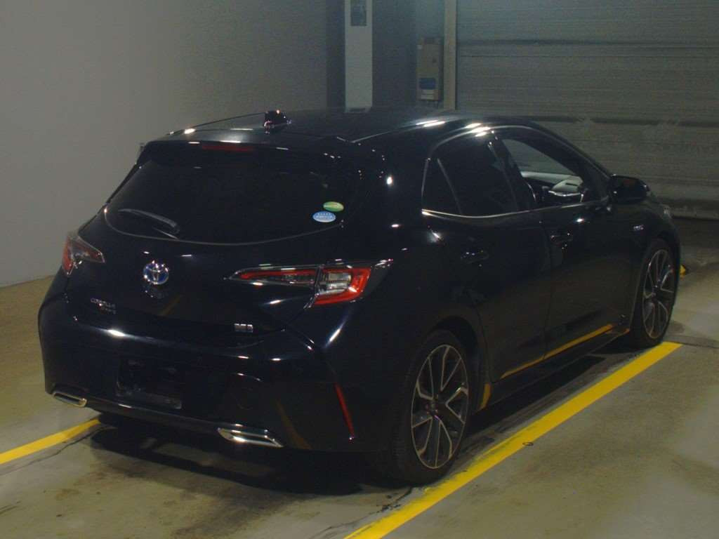 2019 Toyota Corolla Sports ZWE211H[1]