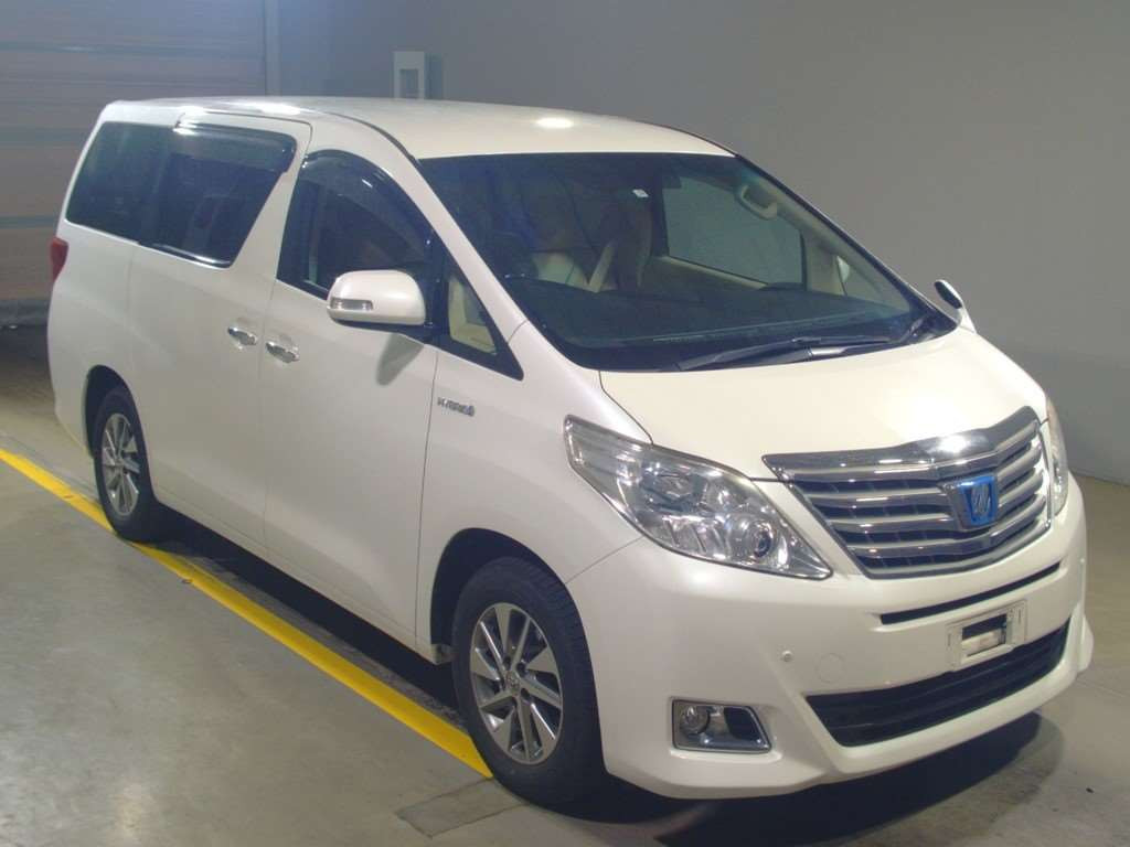 2013 Toyota Alphard Hybrid ATH20W[2]