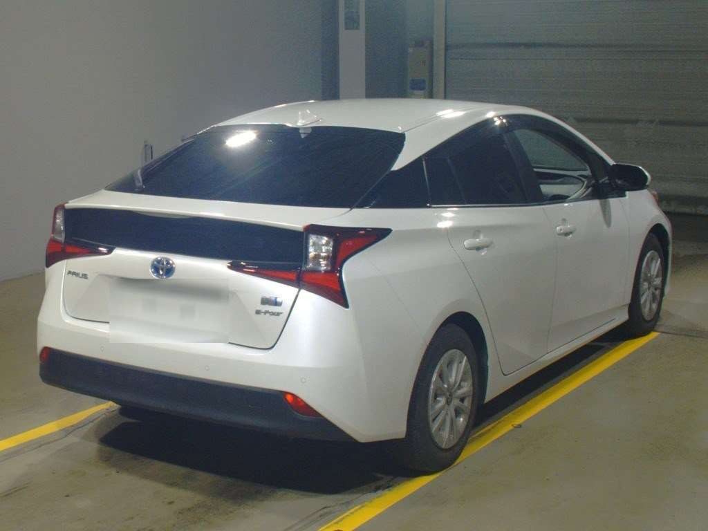 2021 Toyota Prius ZVW55[1]