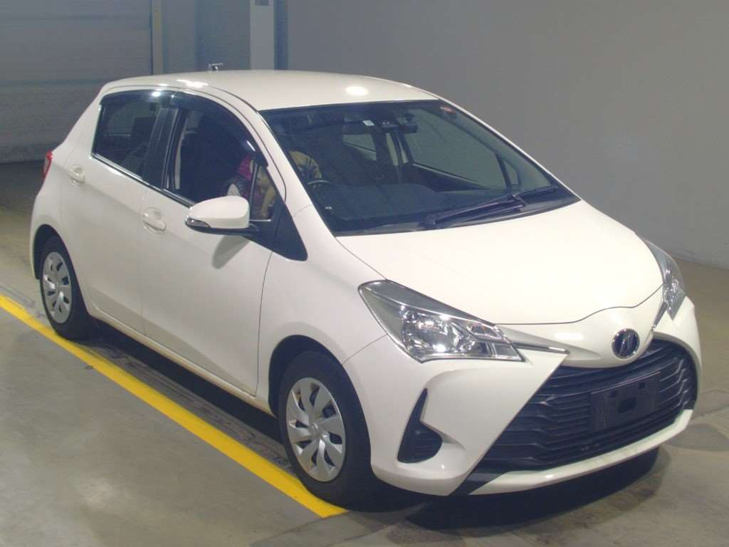 2019 Toyota Vitz KSP130[2]