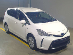 2019 Toyota Prius alpha