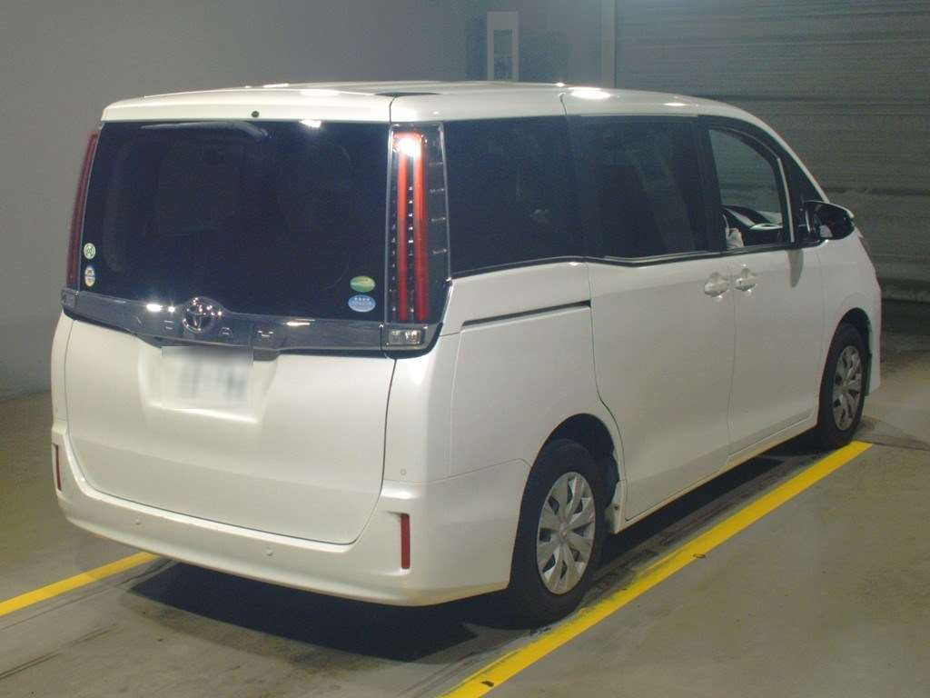 2019 Toyota Noah ZRR80G[1]