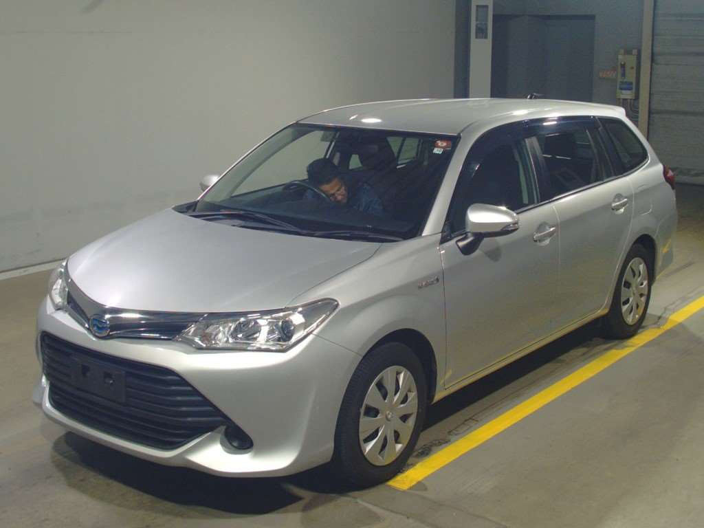 2015 Toyota Corolla Fielder NKE165G[0]