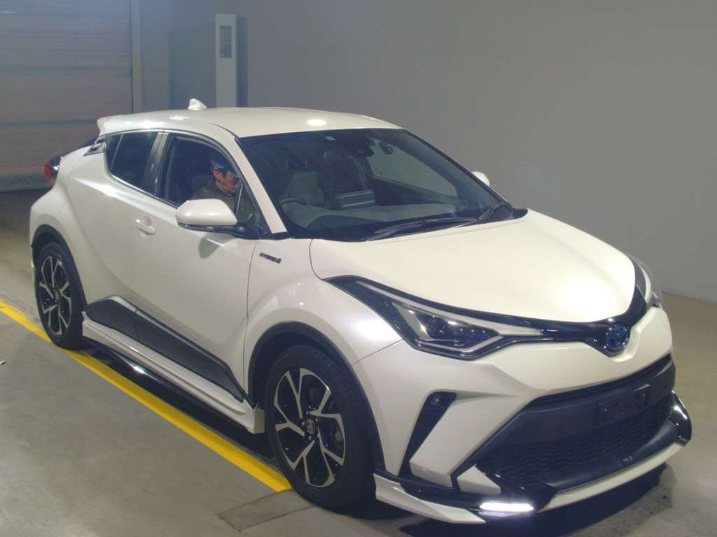 2019 Toyota C-HR ZYX11[2]