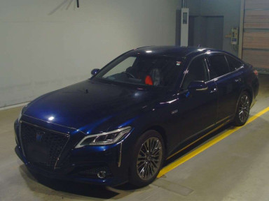 2019 Toyota Crown Hybrid