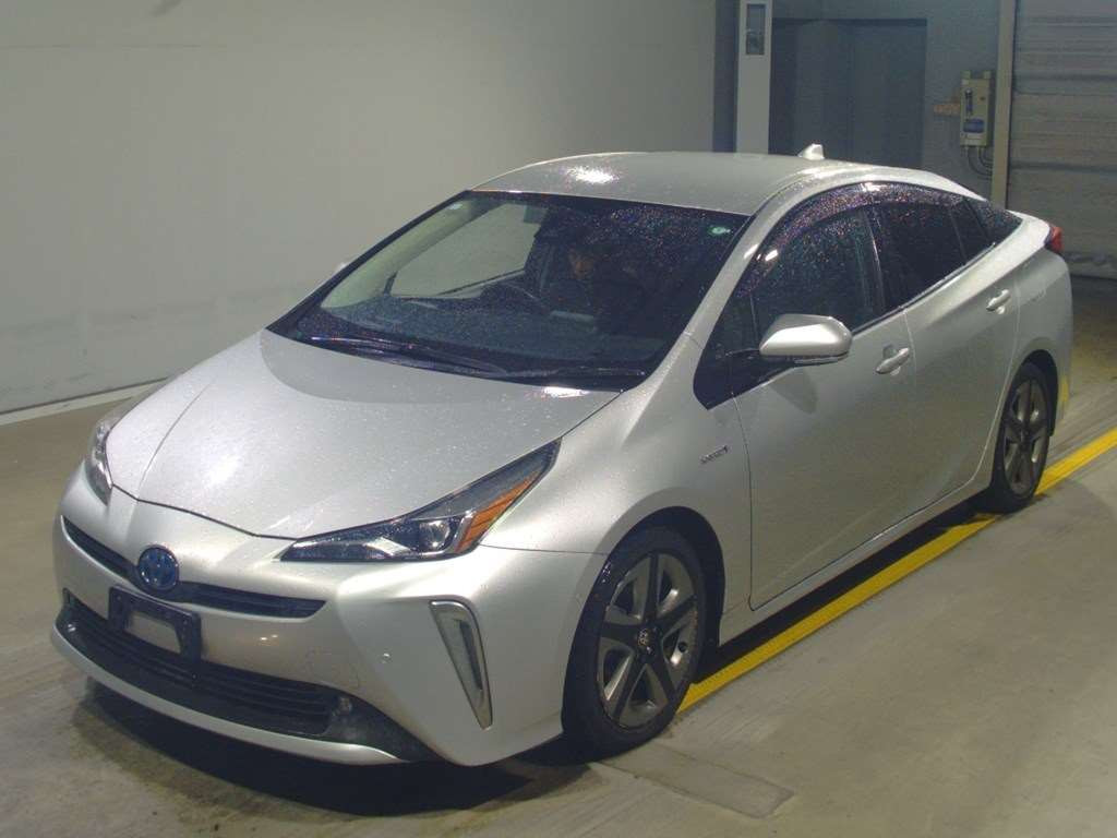 2019 Toyota Prius ZVW51[0]