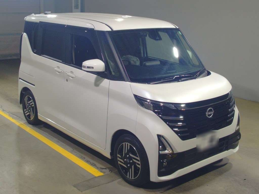 2024 Nissan Roox B44A[2]