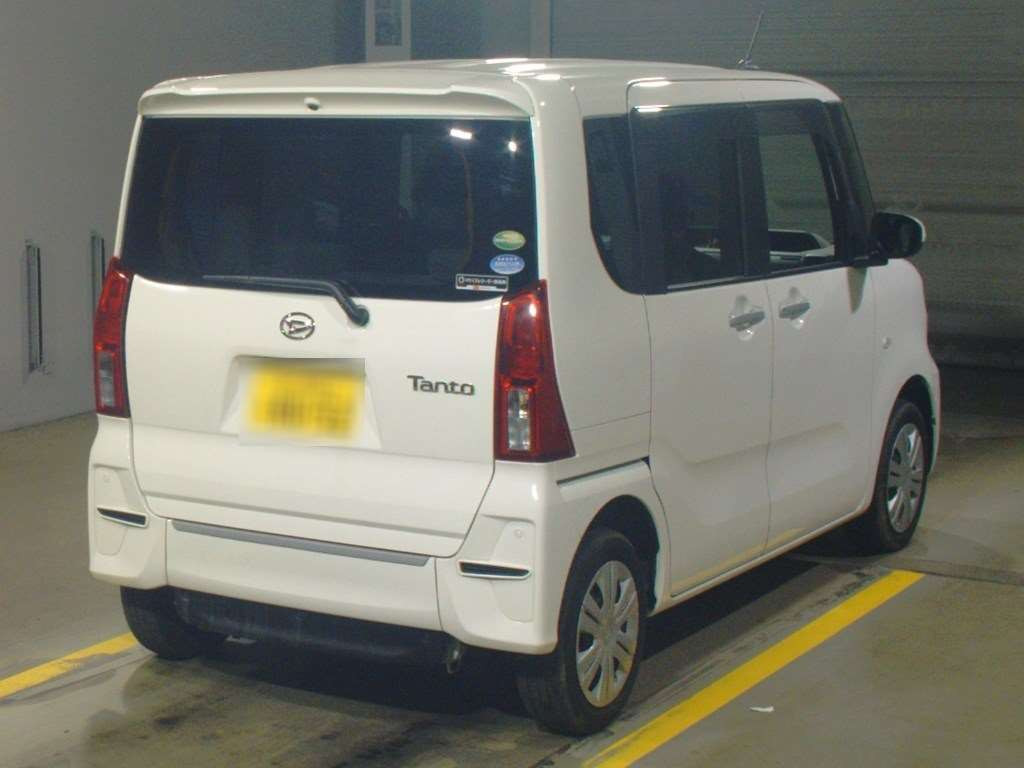 2020 Daihatsu Tanto LA650S[1]