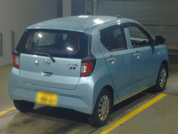 2022 Daihatsu Mira es