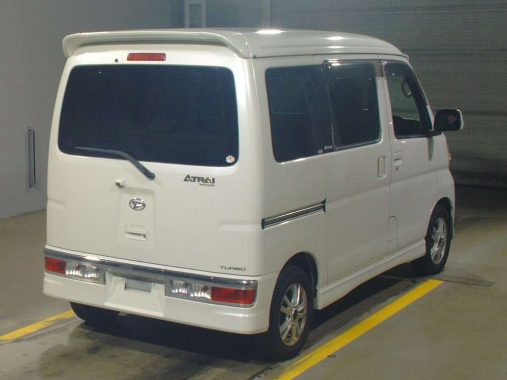 2008 Daihatsu Atrai Wagon S331G[1]