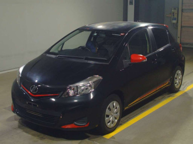 2013 Toyota Vitz