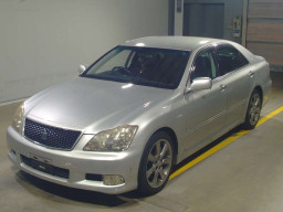 2005 Toyota Crown