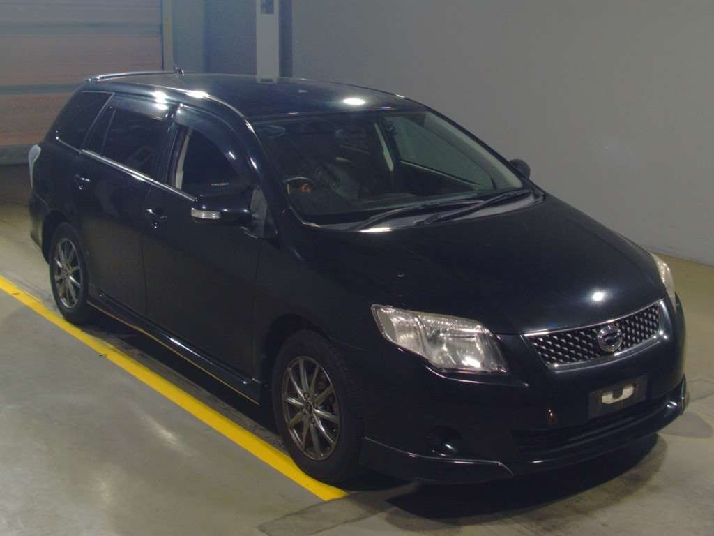 2010 Toyota Corolla Fielder NZE141G[2]