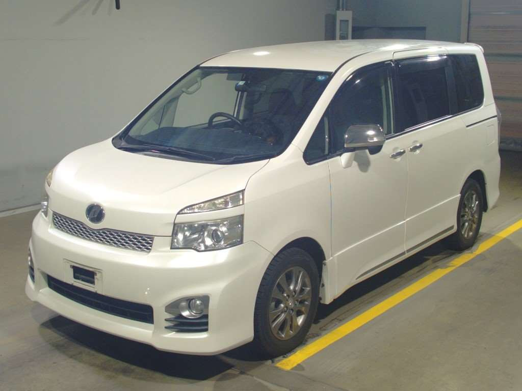 2011 Toyota Voxy ZRR70W[0]