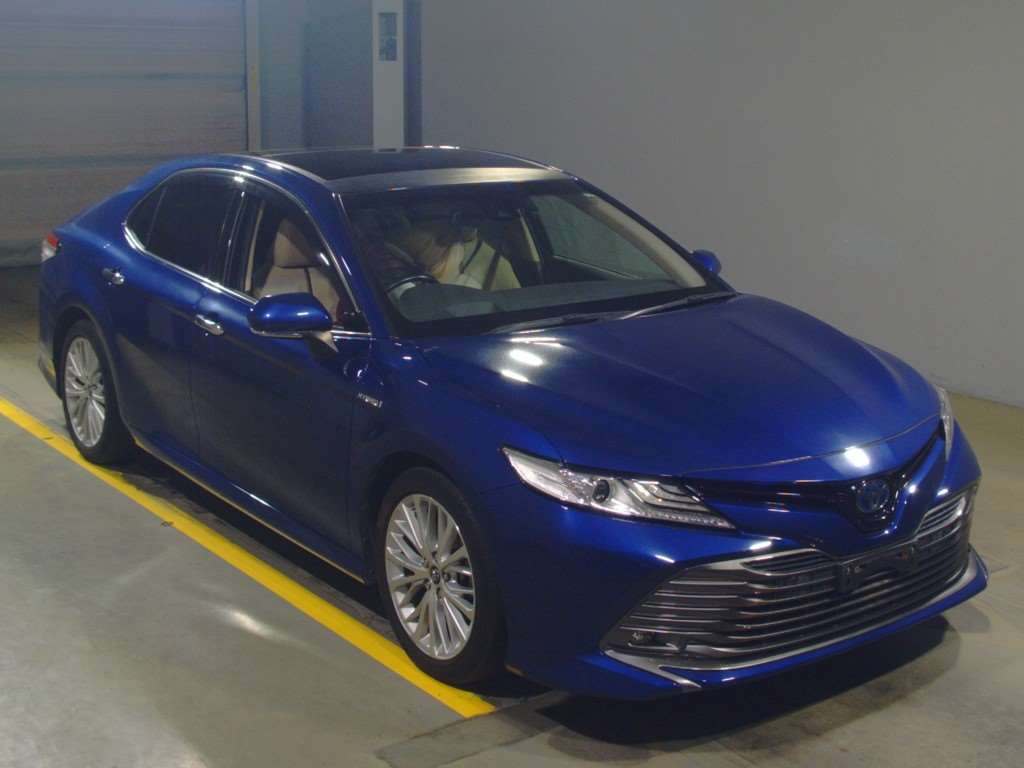 2018 Toyota Camry AXVH70[2]