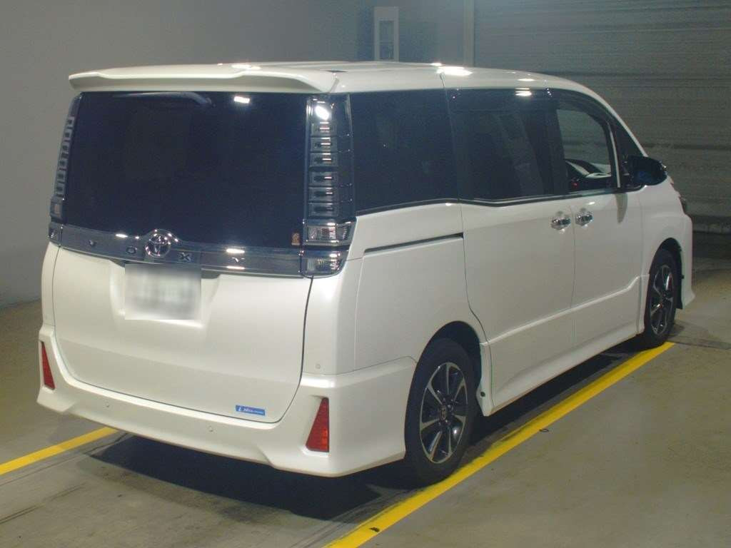 2020 Toyota Voxy ZRR80W[1]