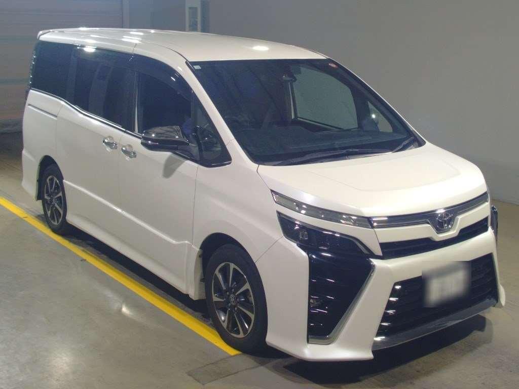 2020 Toyota Voxy ZRR80W[2]