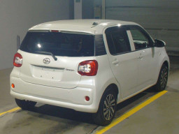 2017 Daihatsu Boon