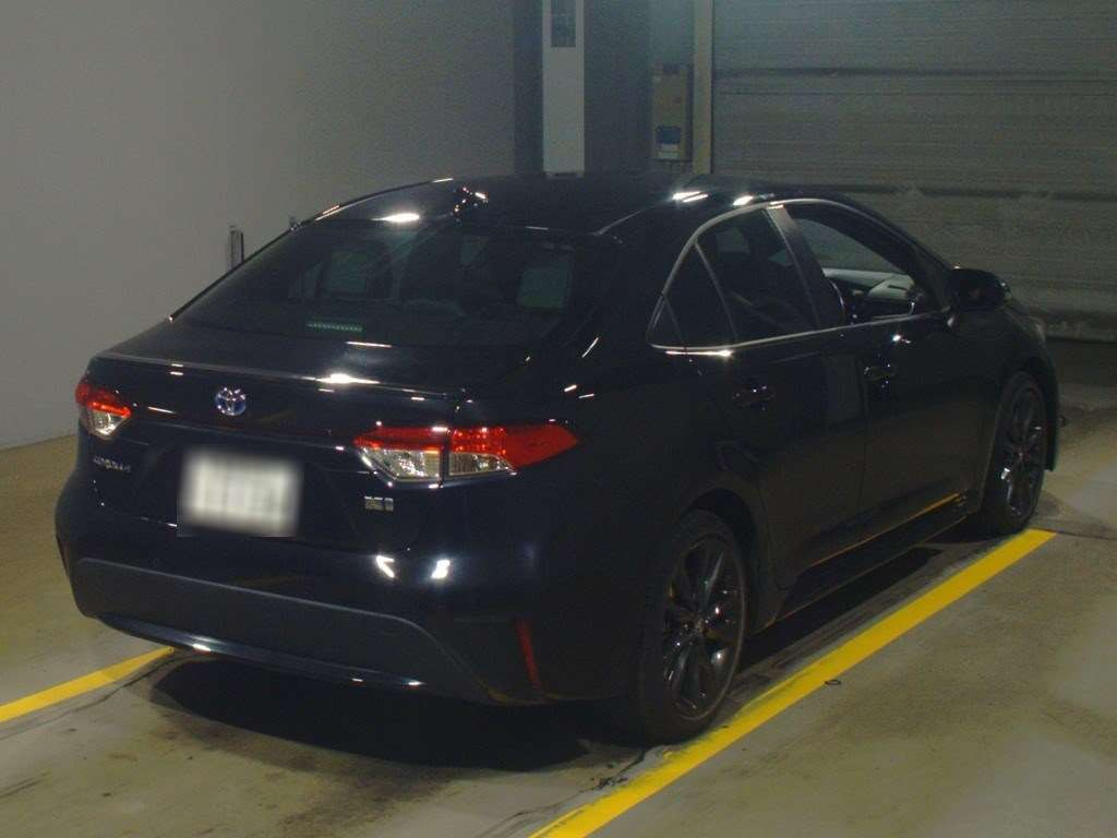 2021 Toyota Corolla Sedan ZWE211[1]