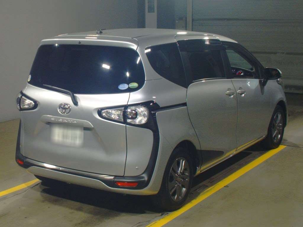 2018 Toyota Sienta NSP170G[1]