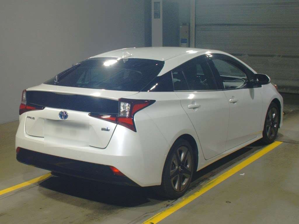 2022 Toyota Prius ZVW51[1]