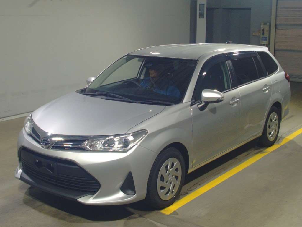 2018 Toyota Corolla Fielder NZE161G[0]