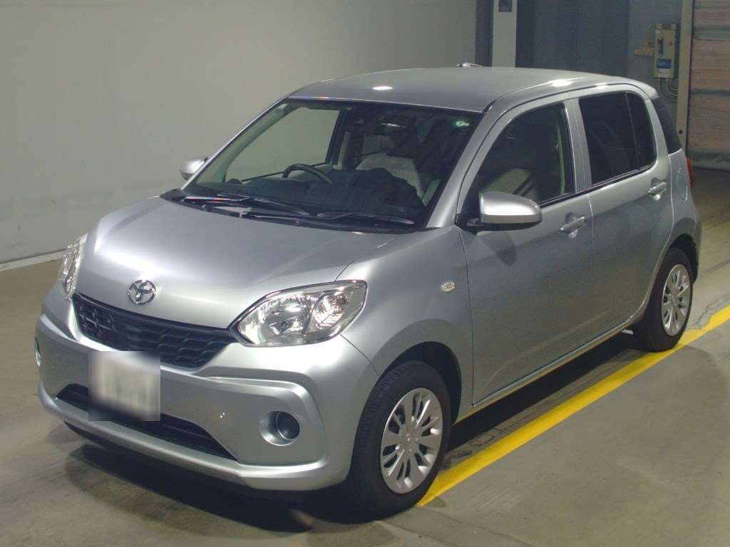 2017 Toyota Passo M700A[0]