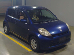 2004 Toyota Passo