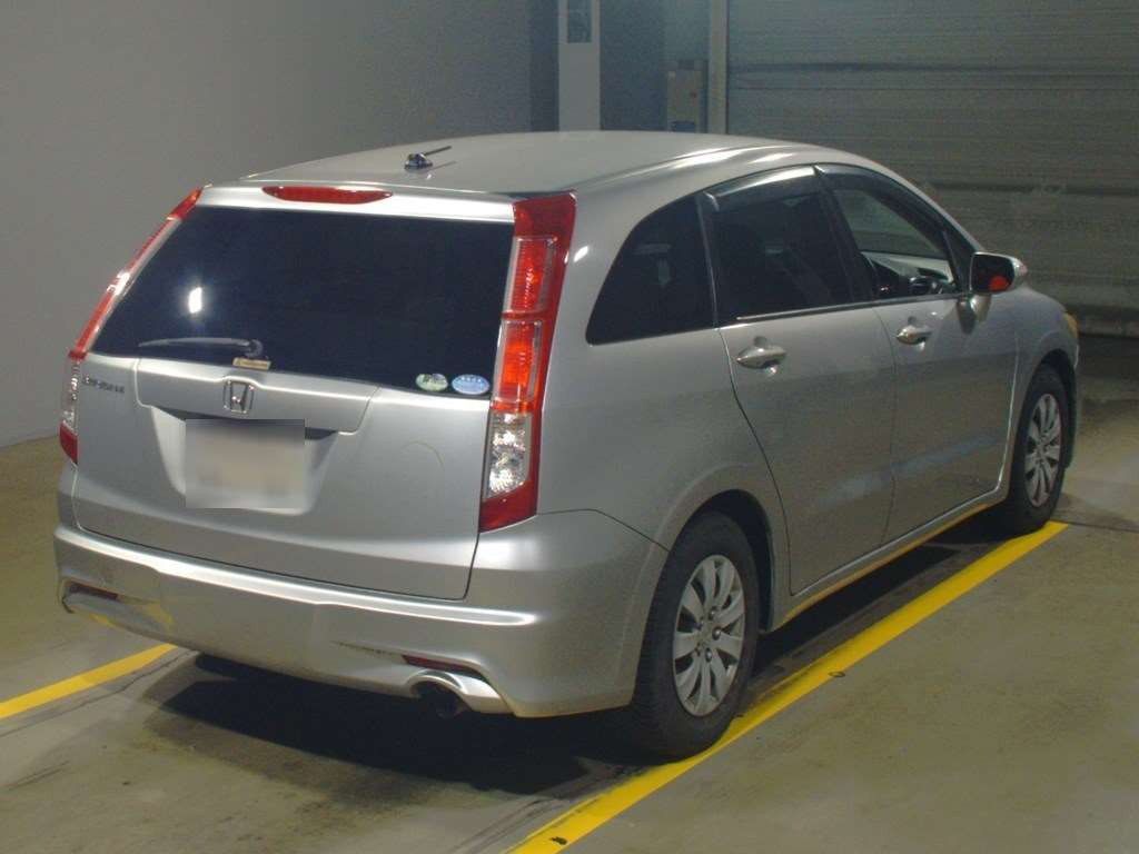 2009 Honda Stream RN6[1]