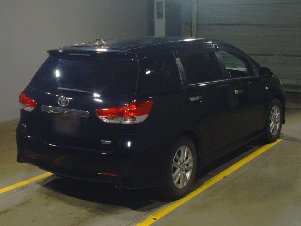 2010 Toyota Wish ZGE20W[1]