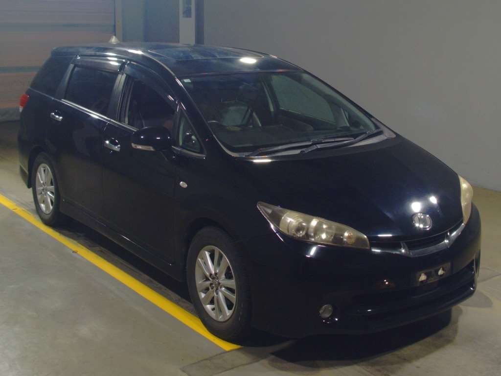 2010 Toyota Wish ZGE20W[2]