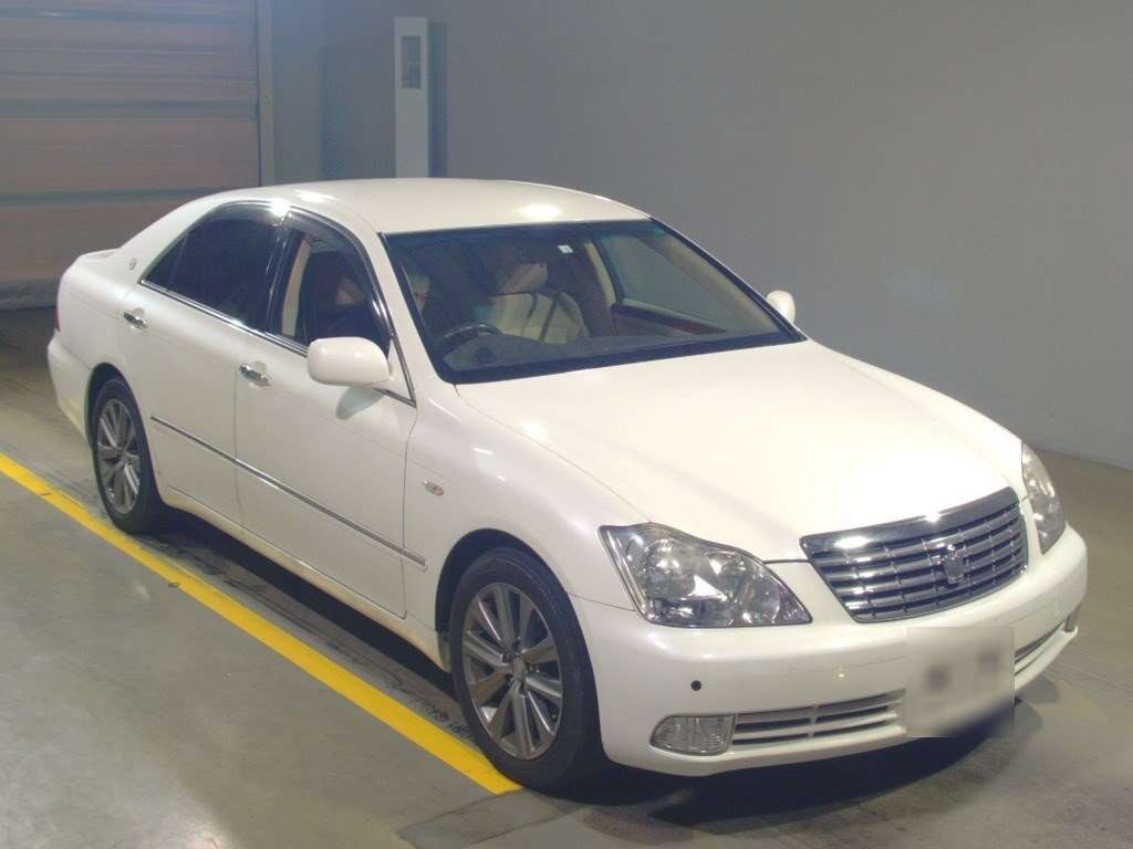 2006 Toyota Crown GRS180[2]