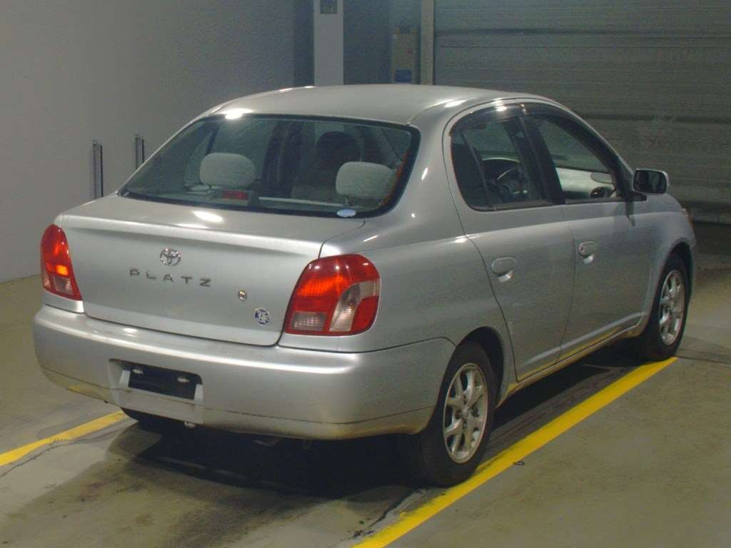 2000 Toyota Platz NCP12[1]