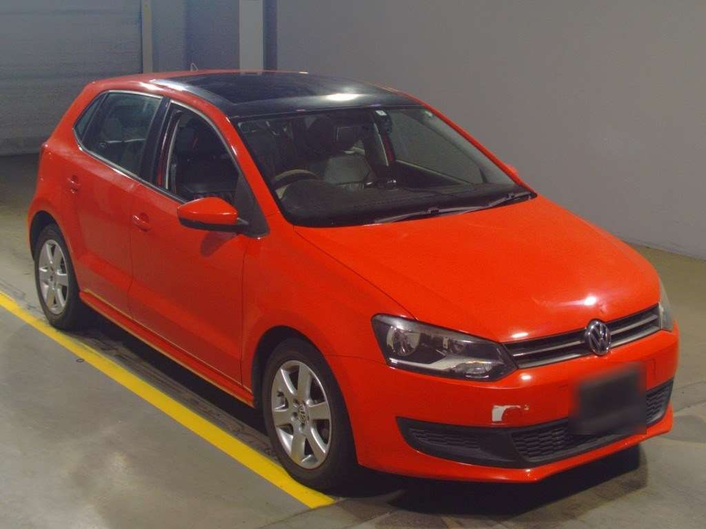 2011 Volkswagen Polo 6RCBZ[2]