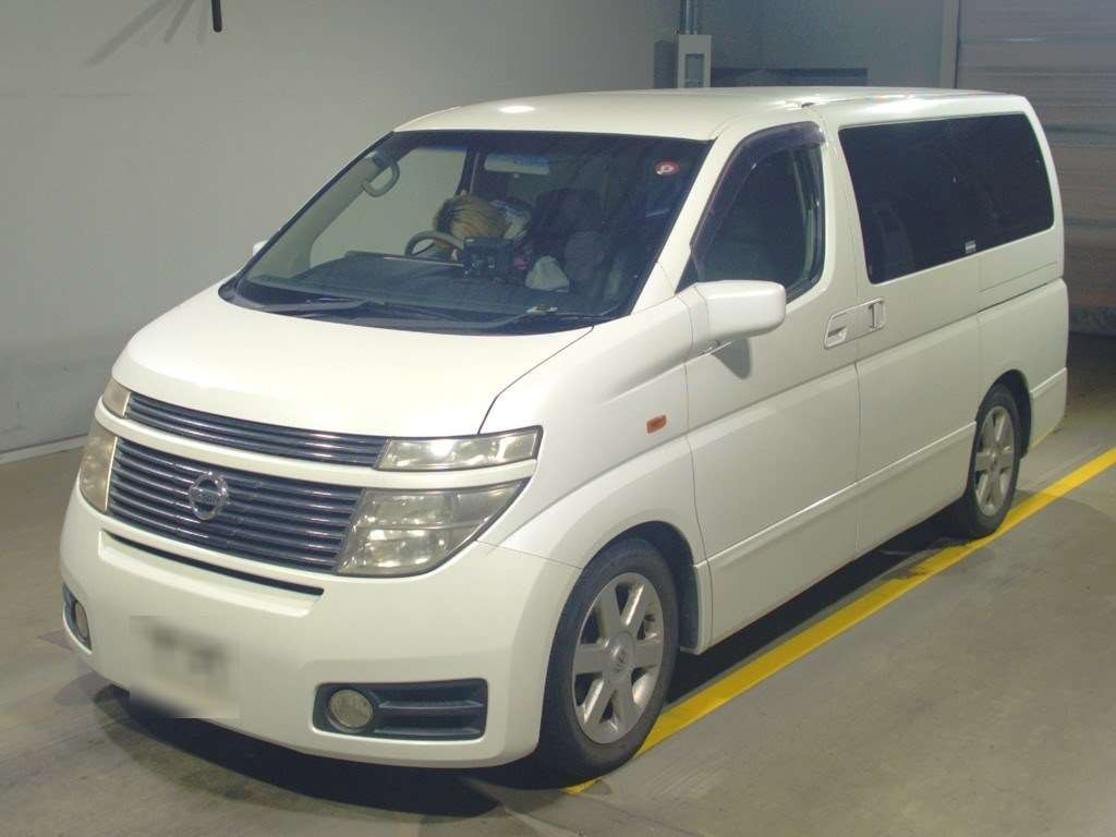 2002 Nissan Elgrand E51[0]