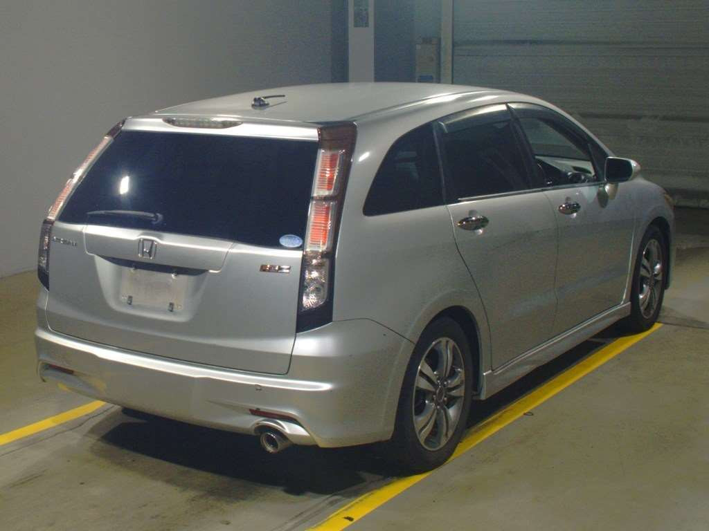 2012 Honda Stream RN6[1]