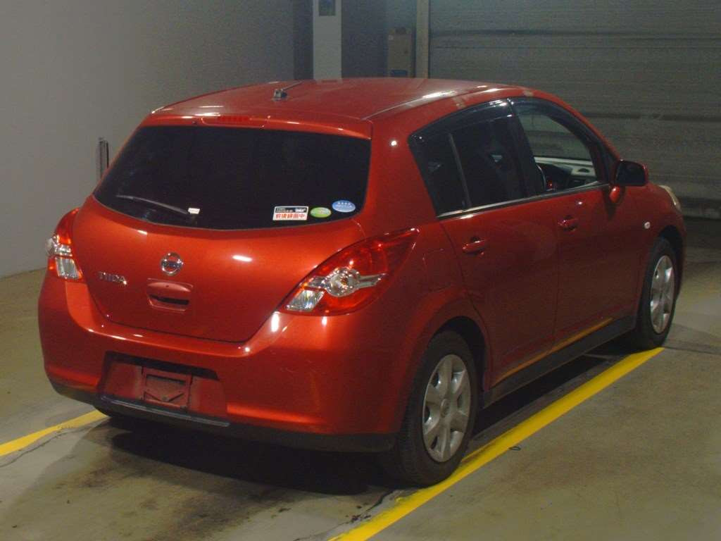 2010 Nissan Tiida C11[1]