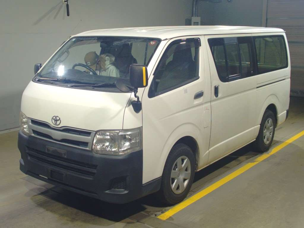 2013 Toyota Hiace Van TRH200V[0]