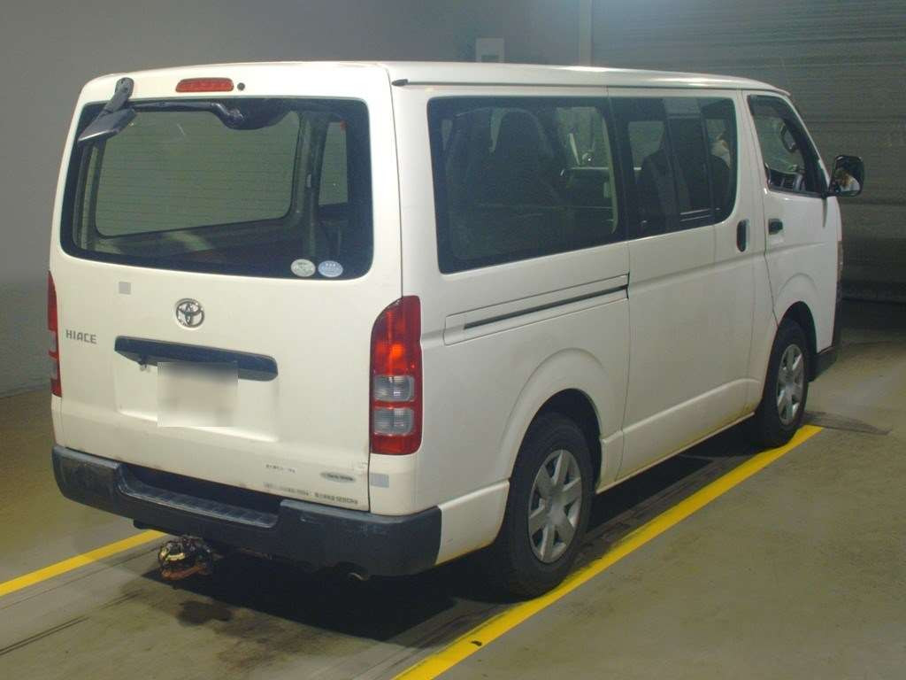 2013 Toyota Hiace Van TRH200V[1]