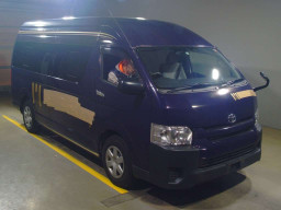 2017 Toyota Hiace Commuter