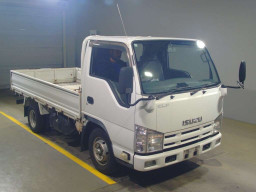 2010 Isuzu Elf Truck