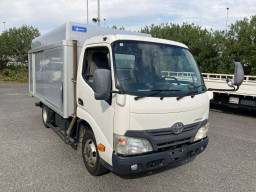 2013 Toyota Dyna Truck