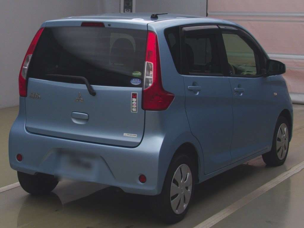 2015 Mitsubishi eK Wagon B11W[1]