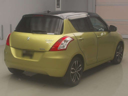 2015 Suzuki Swift