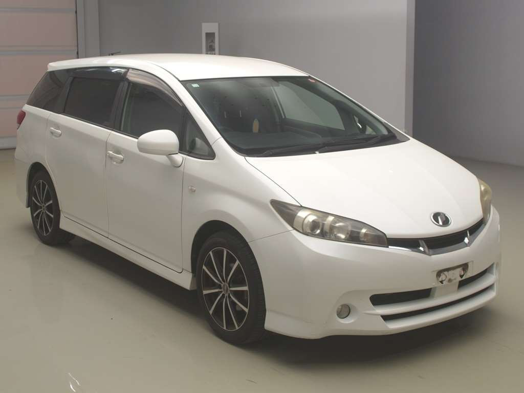 2010 Toyota Wish ZGE20W[2]