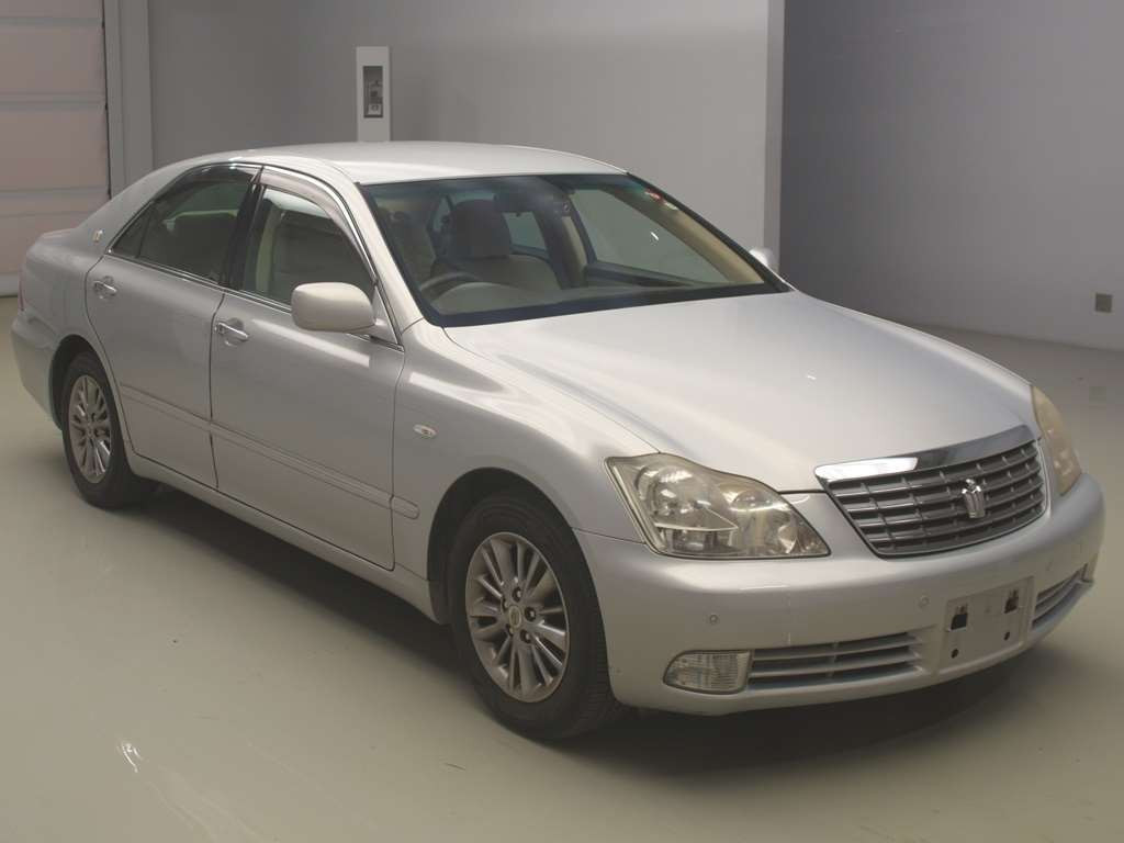 2007 Toyota Crown GRS180[2]