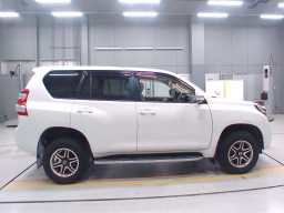 2016 Toyota Land Cruiser Prado