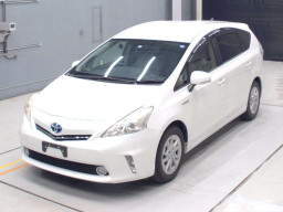 2013 Toyota Prius alpha