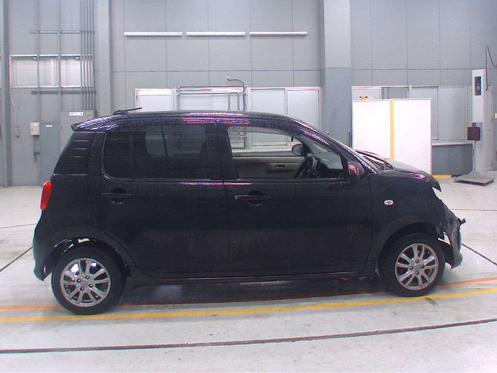 2017 Toyota Passo M700A[2]