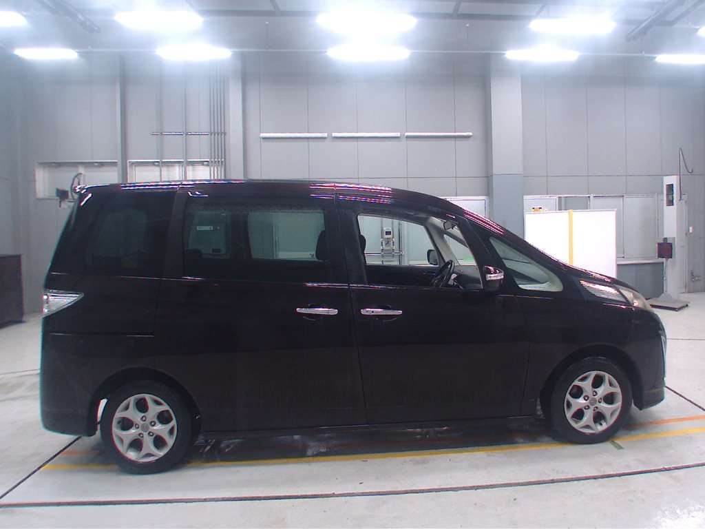 2009 Mazda Biante CCEFW[2]